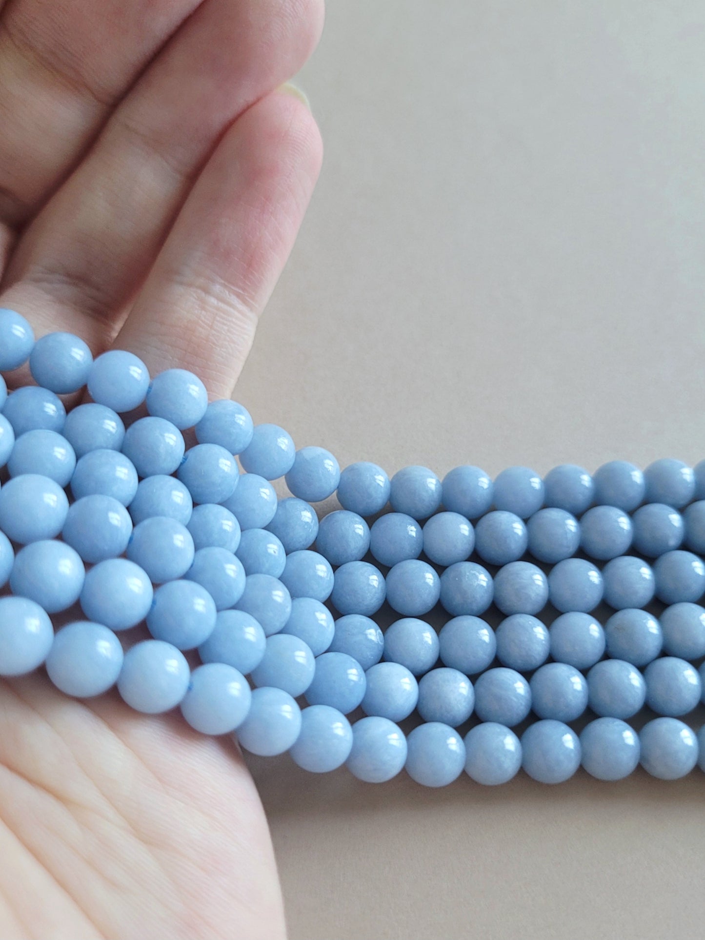 Enkelikivi / Angeliitti kivihelmi