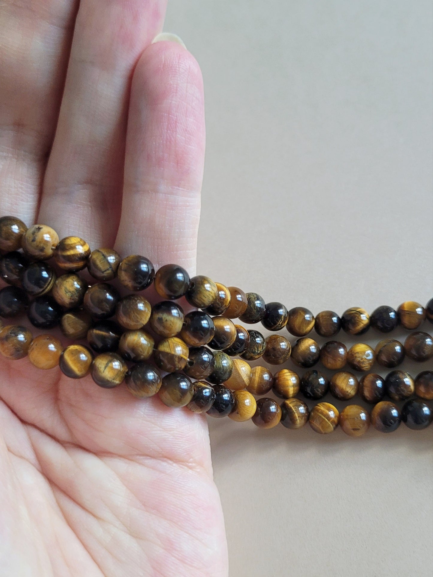 Tiikerinsilmä kivihelmi DIY-koruihin