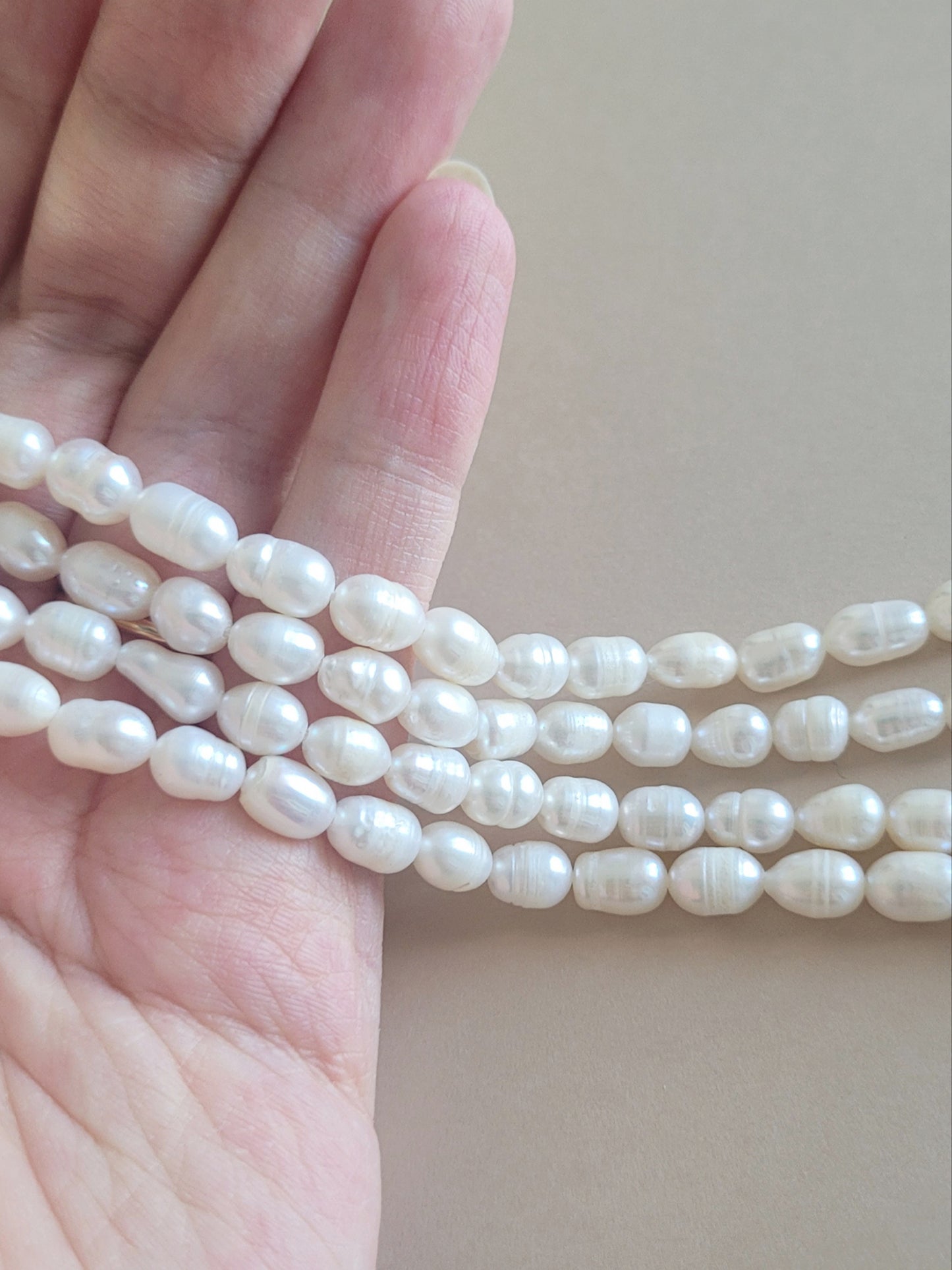 Makeanvedenhelmet korujen tekoon