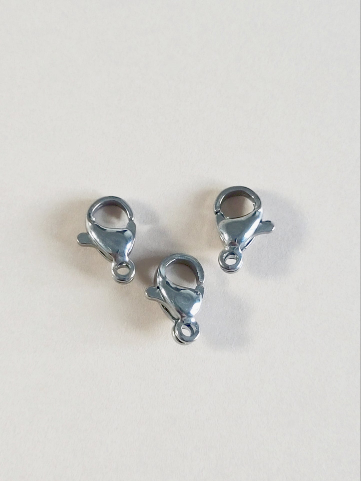 Rapulukko kirurginteräs DIY-koruihin