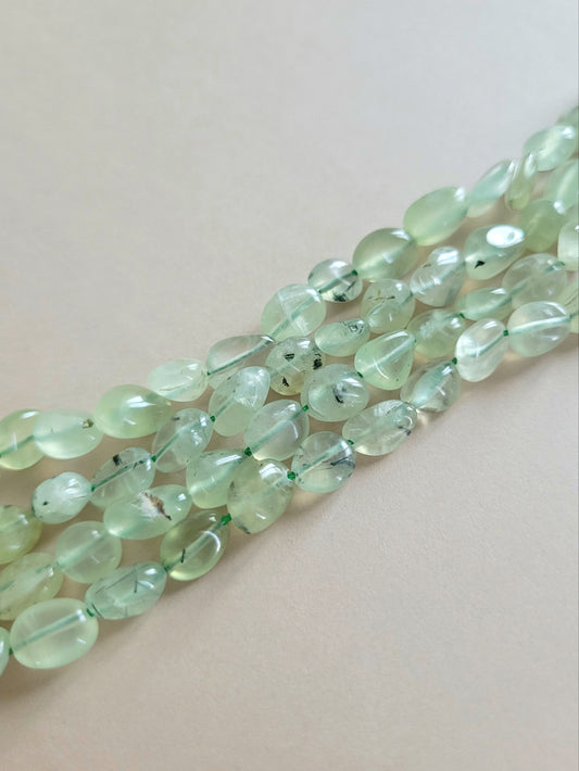 Prehniitti kivinugetti DIY-koruihin