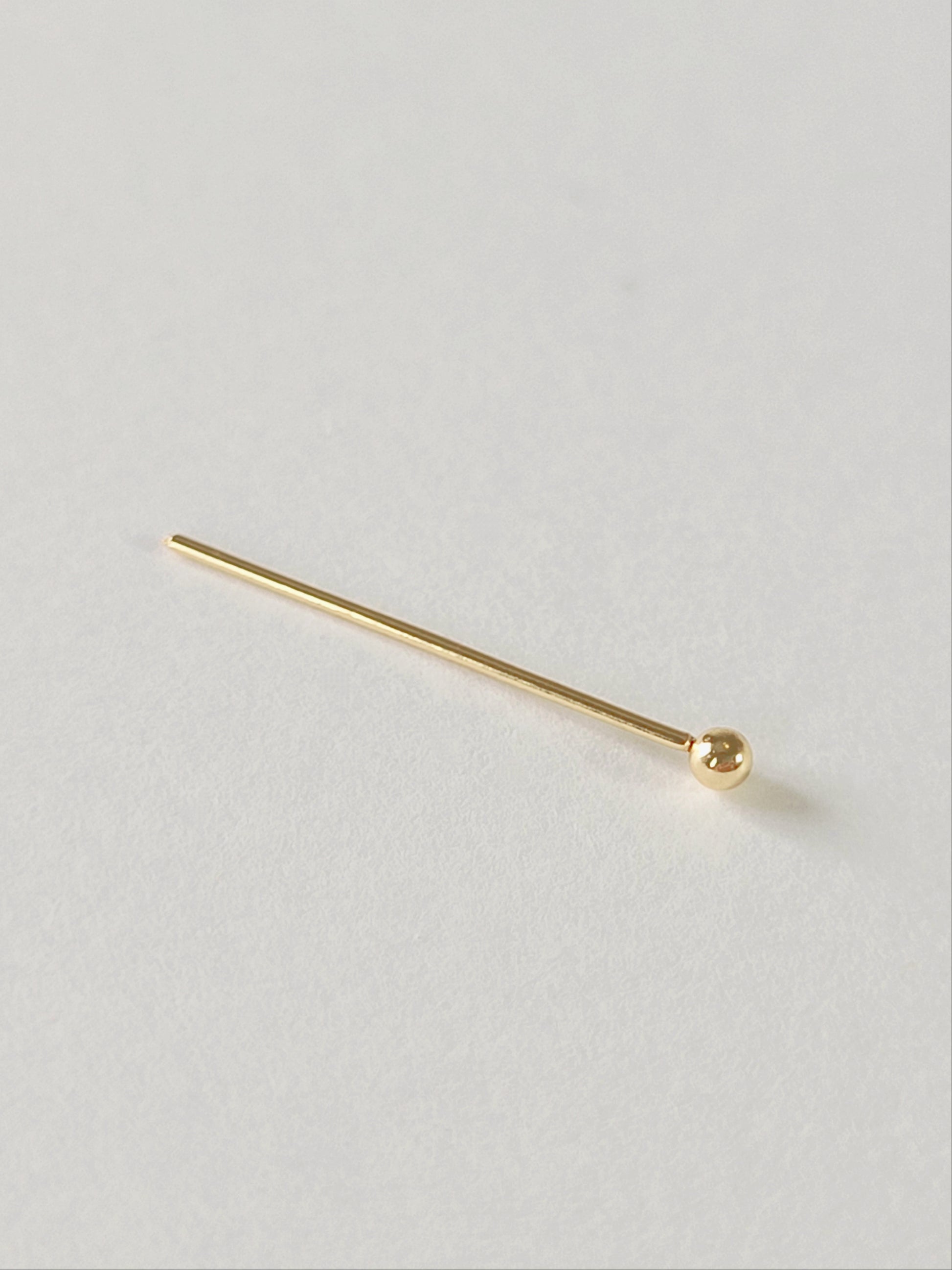 Kullanvärinen korupiikki pallo 20 mm