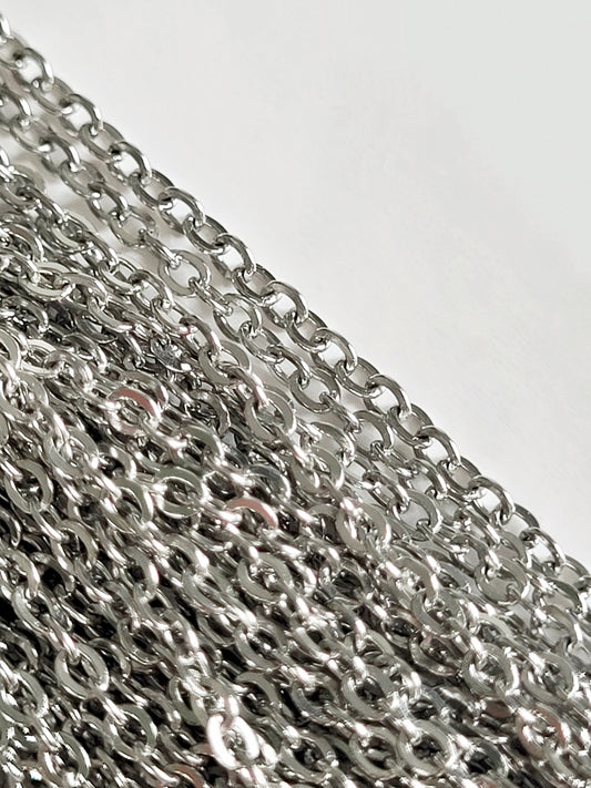 Kirurginteräs ketju koruosaksi